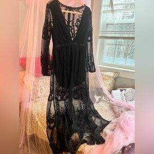 🖤 Wishlist Black Sheer Lace Maxi Dress – Size L – Boho Gothic Romance 🖤 GUC
